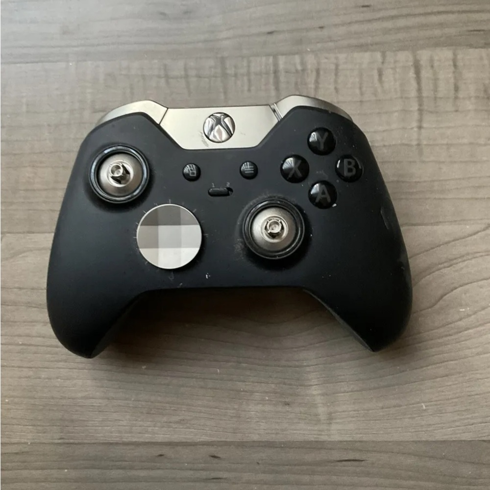 Microsoft Xbox One Black/White Elite Wireless Controller Series 1 Lot Of 2